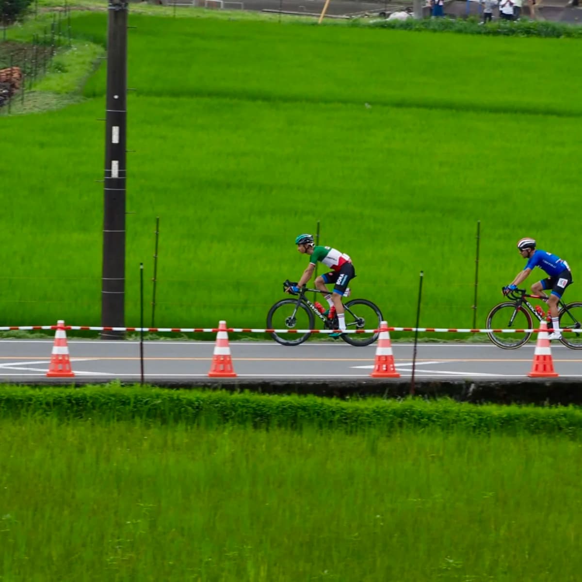 Participate in cycling race