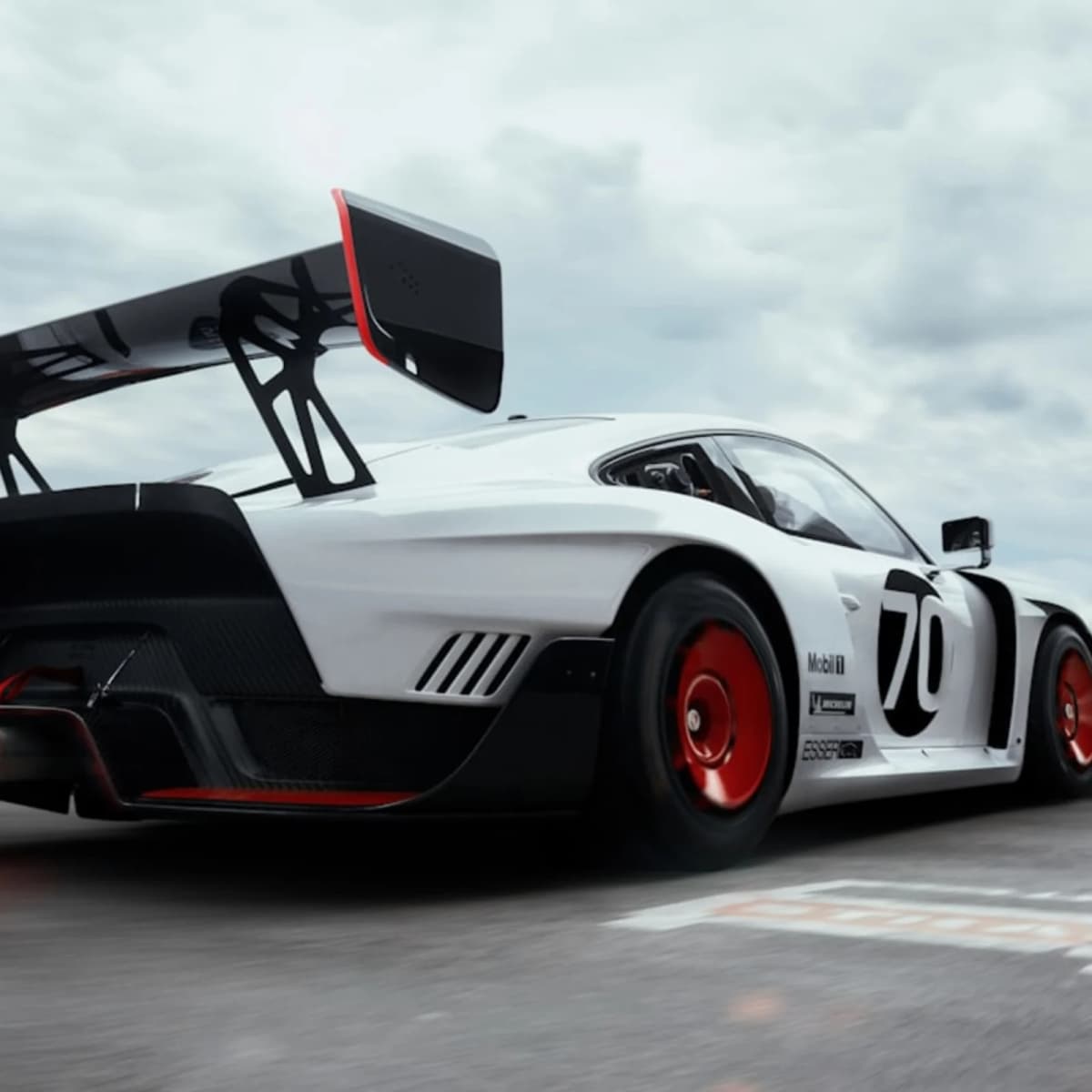 Drive race car